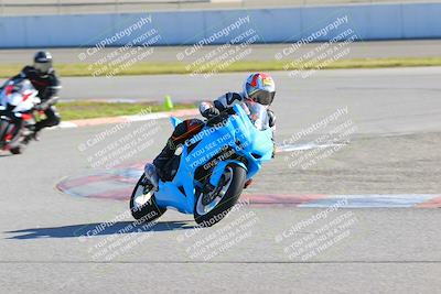 media/Jan-20-2023-Fastrack Riders (Fri) [[f2ad32aba3]]/Level 1/session 5 turn 13/